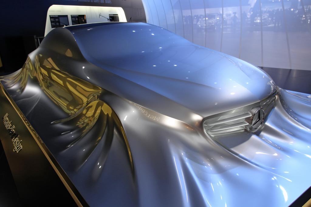 Detroit 2010: Mercedes-Benz zeigt Auto-Skulptur