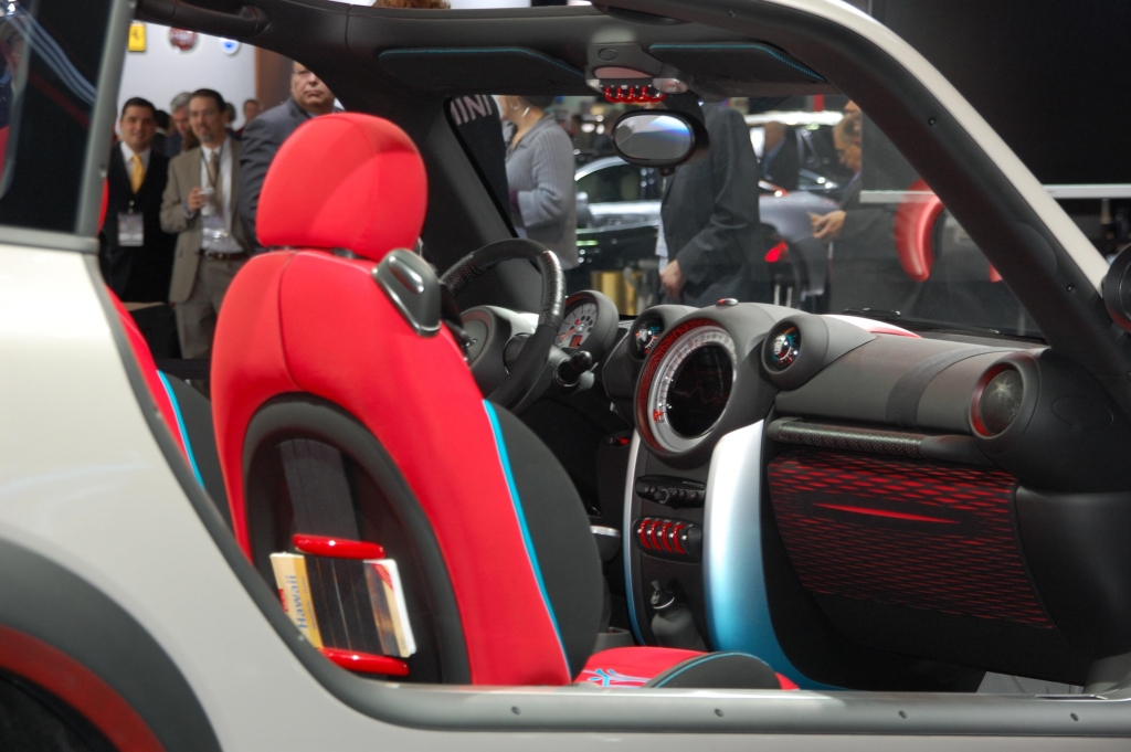 Detroit 2010: Mini zeigt die Neuinterpretation des Moke