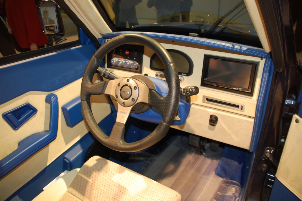 Detroit 2010 – Tango 600: Elektrischer Stadtflitzer von Commuter Cars