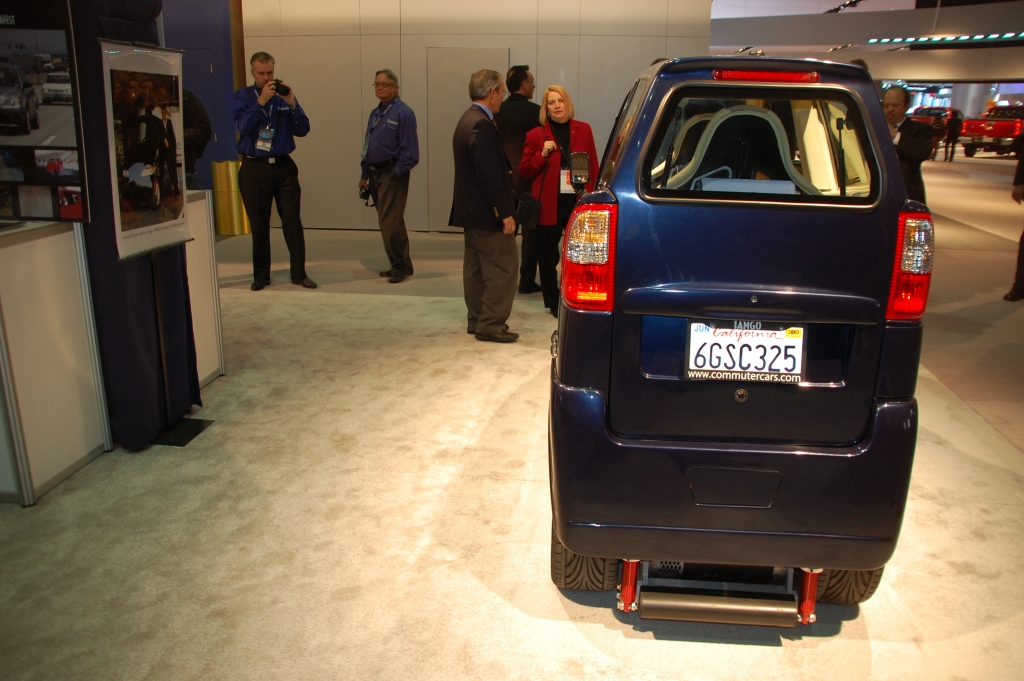 Detroit 2010 – Tango 600: Elektrischer Stadtflitzer von Commuter Cars