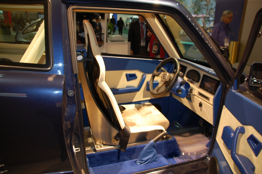 Detroit 2010 – Tango 600: Elektrischer Stadtflitzer von Commuter Cars