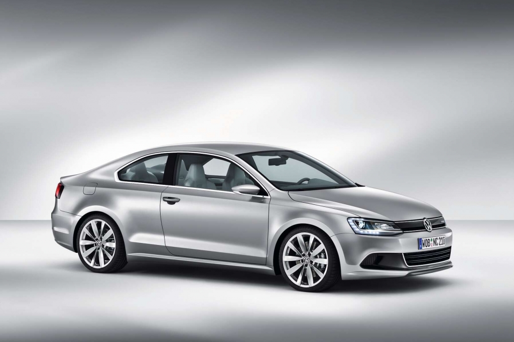 Detroit 2010: Weltpremiere New Compact Coupe Hybrid