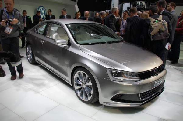 Detroit 2010: Weltpremiere VW New Compact Coupe - NCC Hybrid