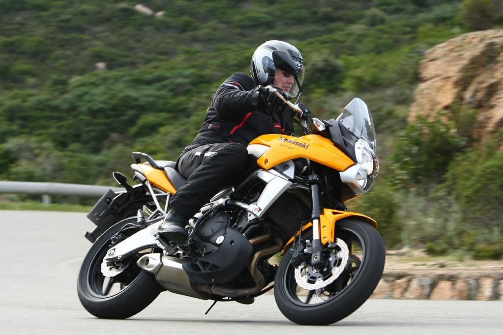 Fahrpräsentation Kawasaki Versys: Detailarbeit 