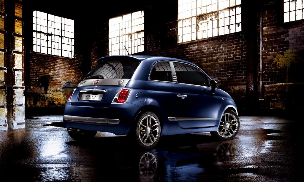 Fiat 500 ist Blickfang bei Modemesse - Bild(2)