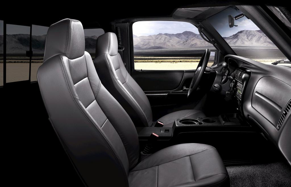 Ford Ranger 2010.