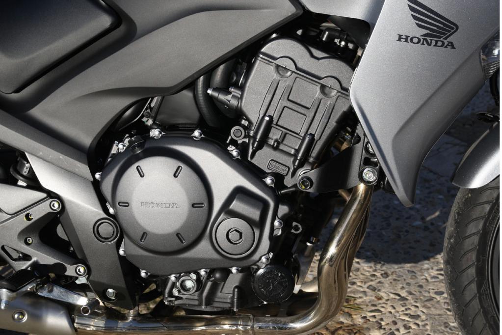 Honda CBF 1000 F: Neuer Motor - neues Fahrwerk - alte Philosophie 