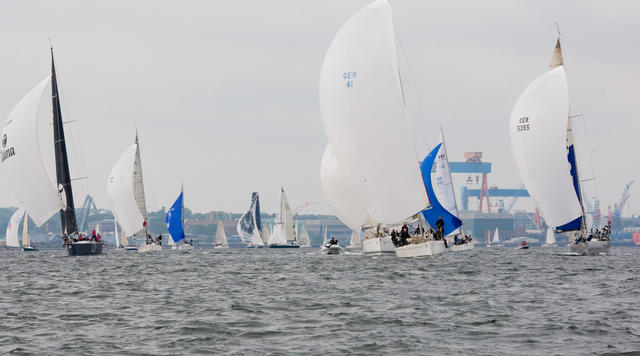 Kieler Woche 2010: Audi hisst die Segel