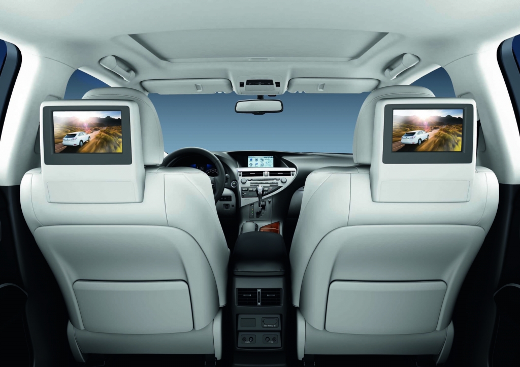 Lexus RX 450h: Kinoerlebnis auf allen Plätzen