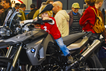 Nicht nur gestandene Biker zog die 