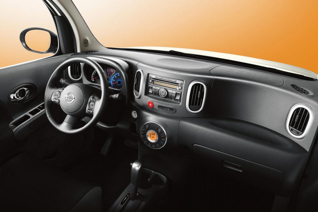 Nissan Cube: Das fahrende Wohnzimmer 