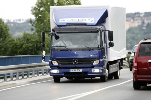Nutzfahrzeug-Absatz sank 2009 um 28 Prozent