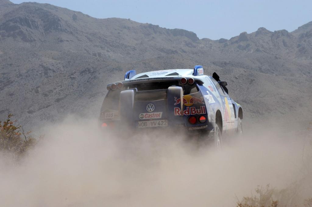 Rallye Dakar: Al-Attiyah verkürzt Rückstand auf Sainz
