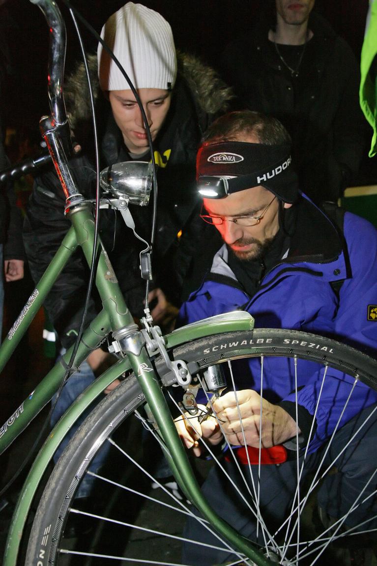 Ratgeber: Trotz Winterwetter sicher mit dem Rad unterwegs 