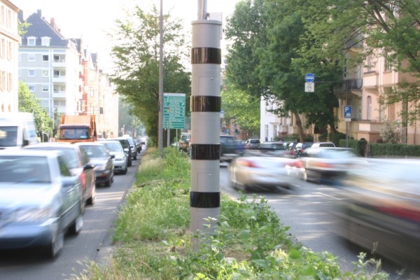 Recht: Poliscan Speed-Messung angreifbar