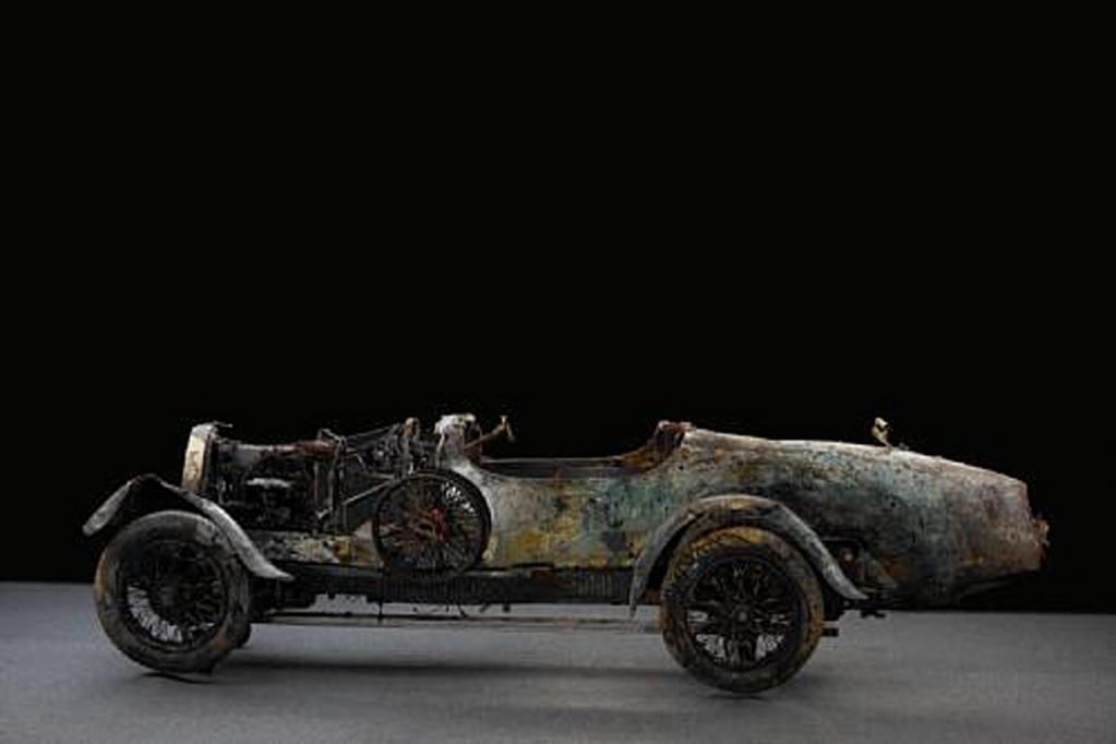 Rekordpreis f&uuml;r Rostlaube: Oldtimer aus dem Lago Maggiore versteigert 