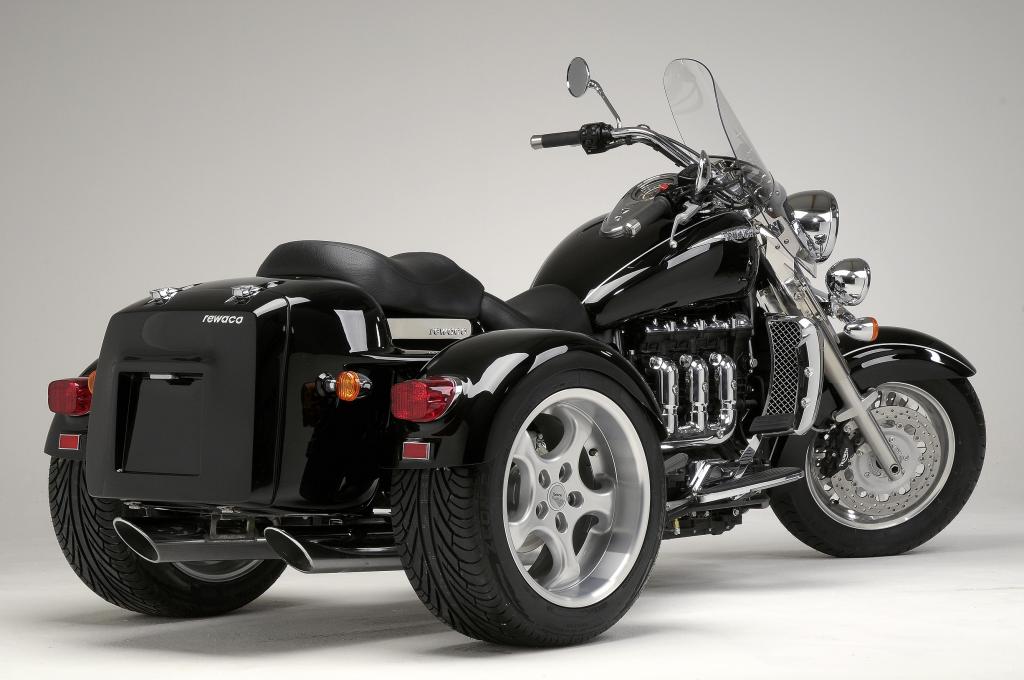Rewaco baut Triumph Rocket zum Trike um - Bild(3)