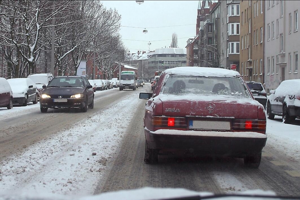 Tipp: Richtiger Umgang mit Eis und Schnee | Foto: Continental