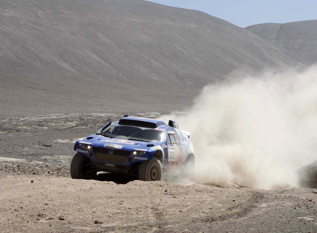 VW Race Touareg 2 von Carlos Sainz und Lucas Cruz.