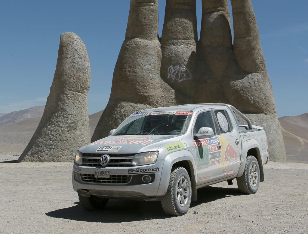 Volkswagen Amarok (hier als Begleitfahrzeug der Rallye Dakar 2010).