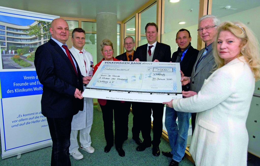 Volkswagen-Mitarbeiter spenden 7000 Euro für Klinikum