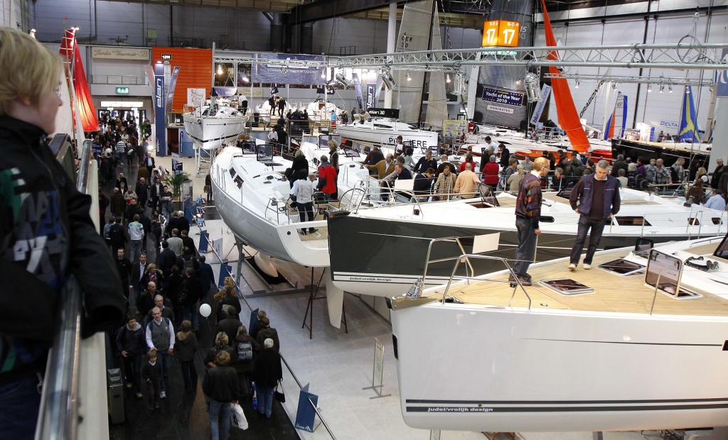 boot Düsseldorf 2010: 360-Grad-Wassersport - Vom Schlauchboot bis zur Motoryacht