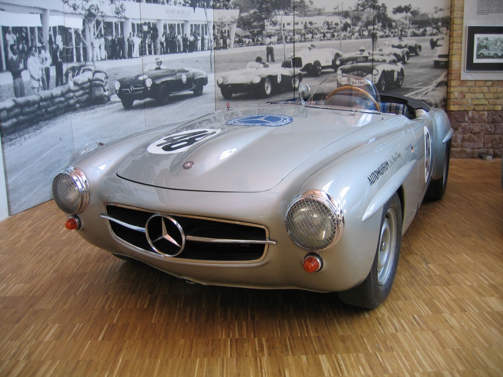 Automobile Schatzsuche auf der AMI 2010 - Mercedes 190 SLR