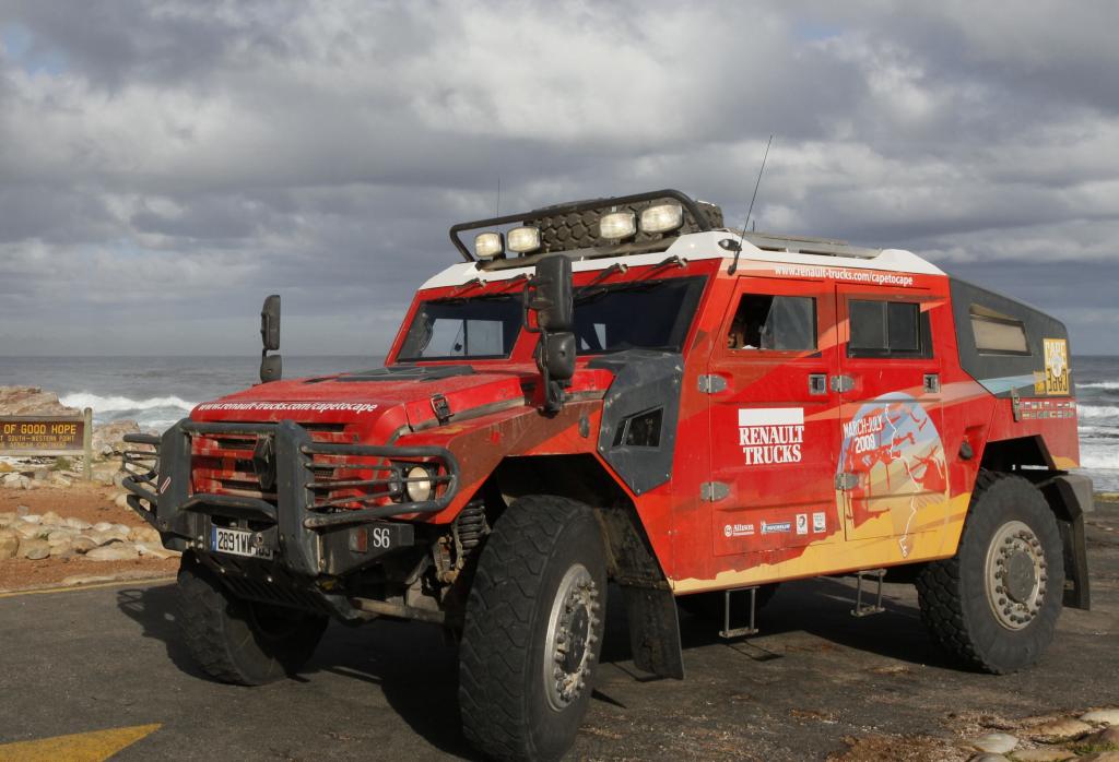 Buch über Cape-to-Cape-Expedition von Renault erschienen