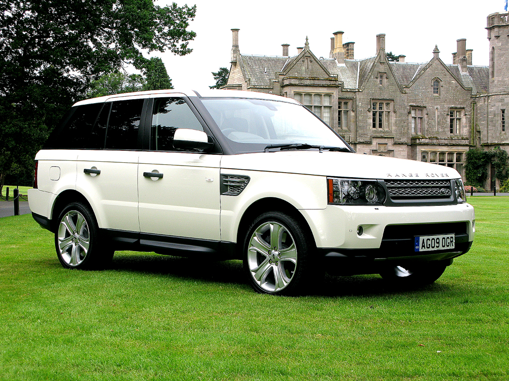 Der aktuelle Range Rover von Land Rover macht schon was her. 