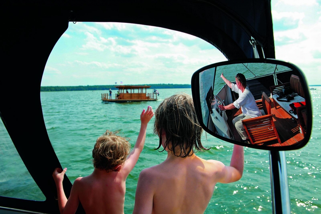 Ein Hobby als Hausboot: WaterCamper