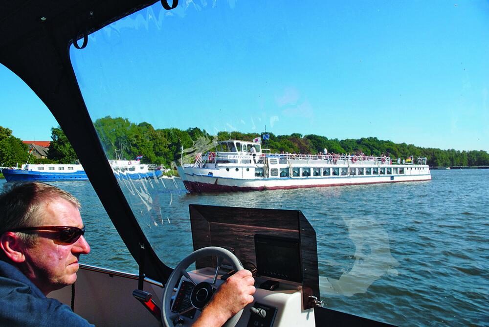 Ein Hobby als Hausboot: WaterCamper