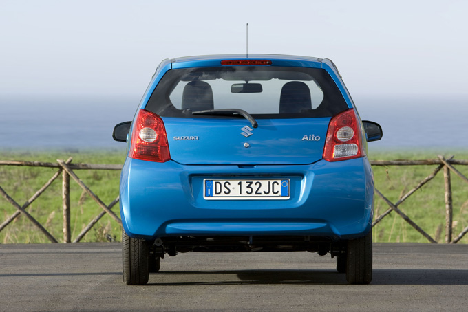 Fahrbericht Suzuki Alto, 1.0 Comfort: Auch der Fahrspaß kommt bei dem Mini nicht zu kurz