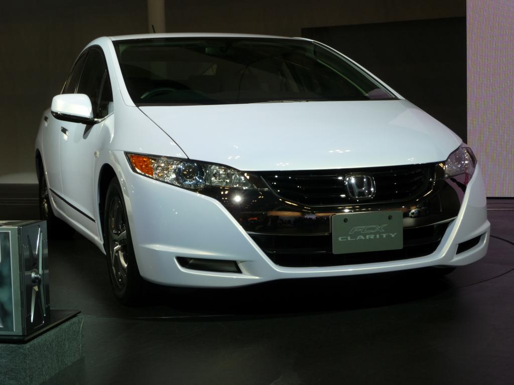 Genf 2010: Honda zeigt Elektrofahrzeuge EV-N und 3R-C