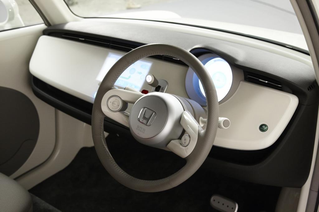 Genf 2010: Honda zeigt Elektrofahrzeuge EV-N und 3R-C