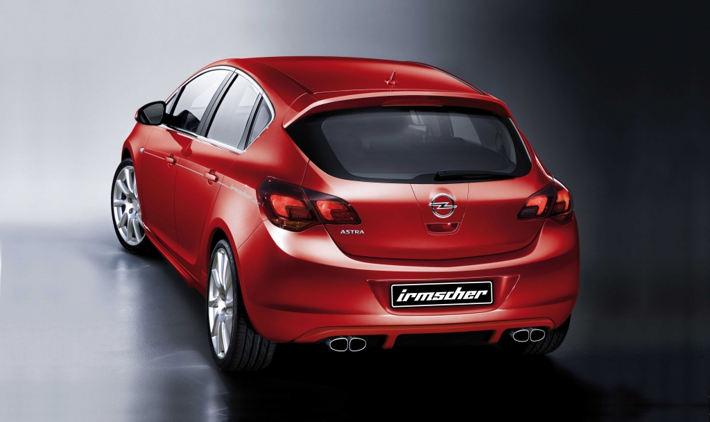Genf 2010: Irmscher Opel Astra feiert Premiere in Genf