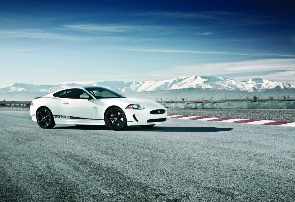 Genfer Salon 2010: Jaguar enthüllt exklusiven XKR