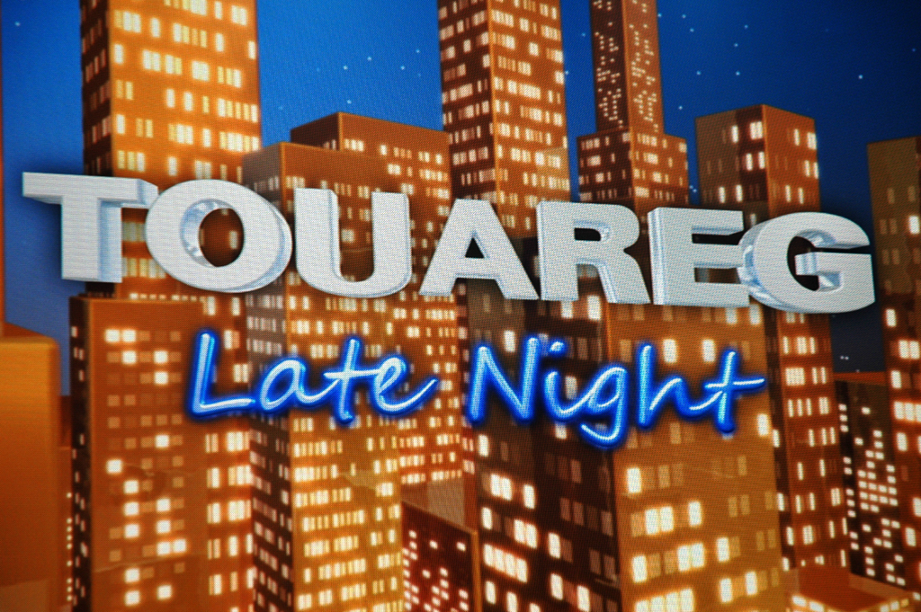 In einer Late Night Show stellte VW den Oberklasse-SUV zur Weltpremiere vor. 