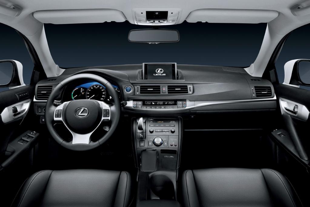 Kompakter Lexus-Hybrid: Prius im Sportdress 