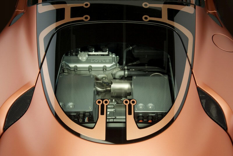 Lotus mit Elektroauto im Opel Ampera-Stil 