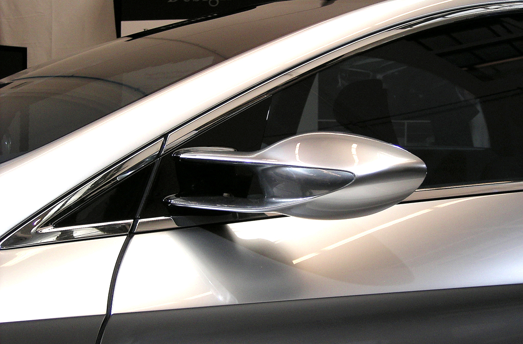 Mercedes F800 Style: Außenspiegel. 