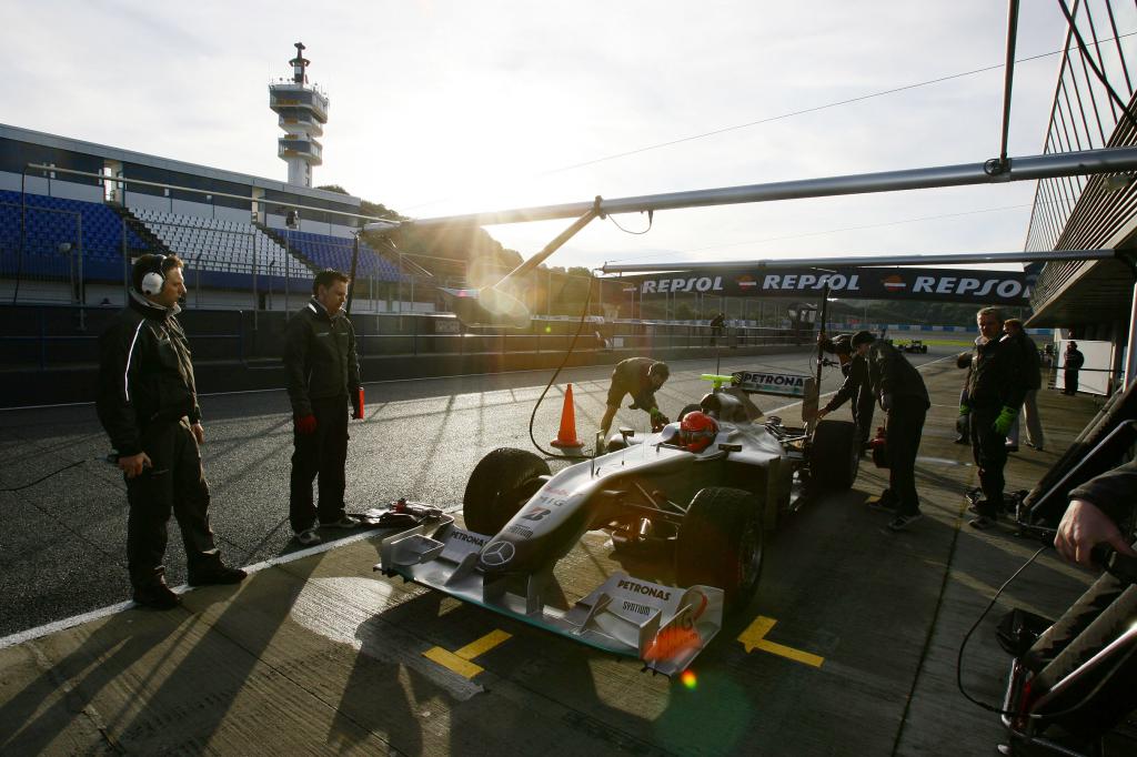 Michael Schumacher, Mercedes GP PETRONAS Formel 1-Team, Formel 1, Test Jerez, 19.02.10 (Foto: mspb/Lukas Gorys)