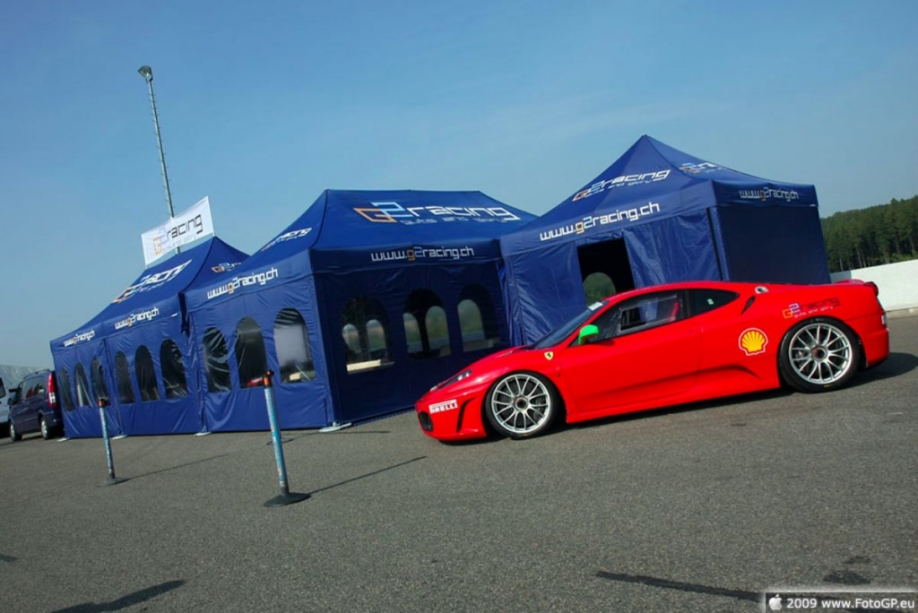 Mit Rennsport-Kompetenz verkaufen Sportwagen-Händler mehr Fahrzeuge