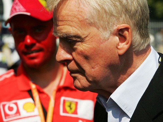 Mosley & Fernandes wettern gegen Ferrari: R&uuml;ckendeckung f&uuml;r Branson