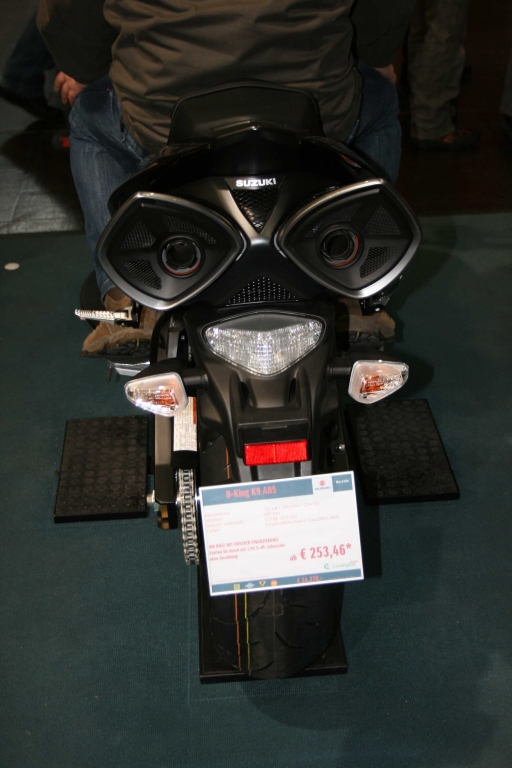 Motorrad Messe Leipzig 2010: Suzuki & Yamaha