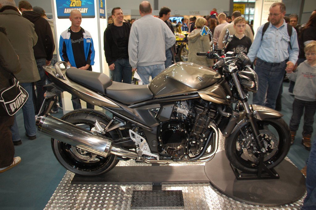 Motorrad Messe Leipzig 2010: Suzuki & Yamaha