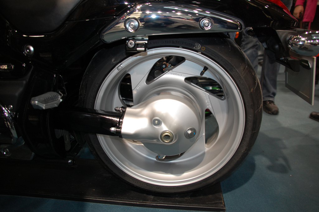 Motorrad Messe Leipzig 2010: Suzuki & Yamaha