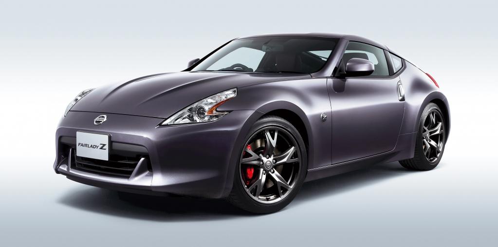 Nissan 370 Z Black Edition.