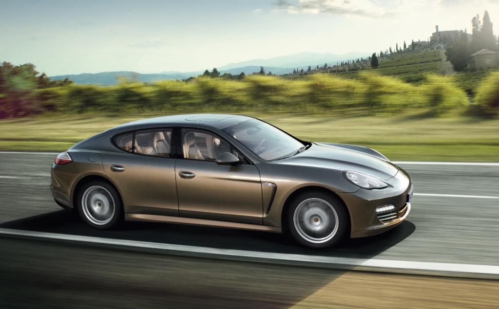 Porsche Panamera 4.