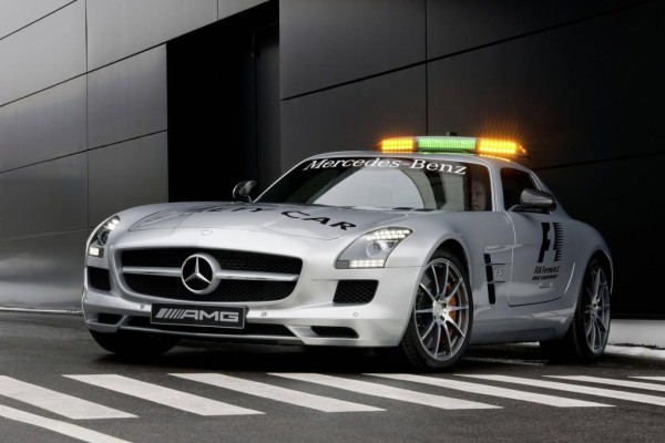 Stets der Formel-1 voraus: Mercedes-Benz SLS AMG