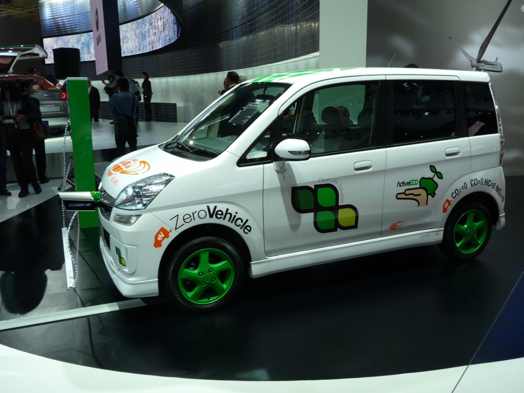 Subaru Plug-in-Stella.
